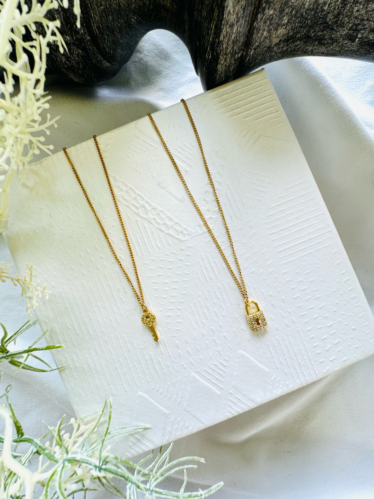 Lock and Key Friendship Necklace Set