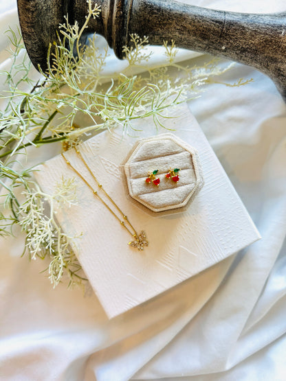 Mon Chéri Chéri Studs
